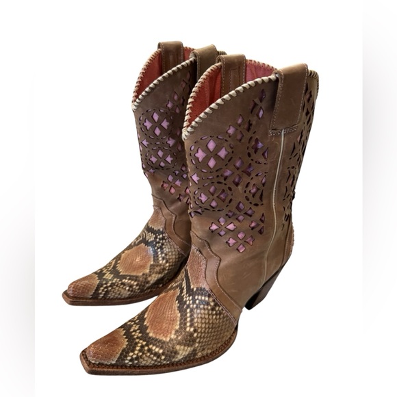 Corral Boots Shoes - Corral Snakeskin Laser Cut Western Boots Size 9M